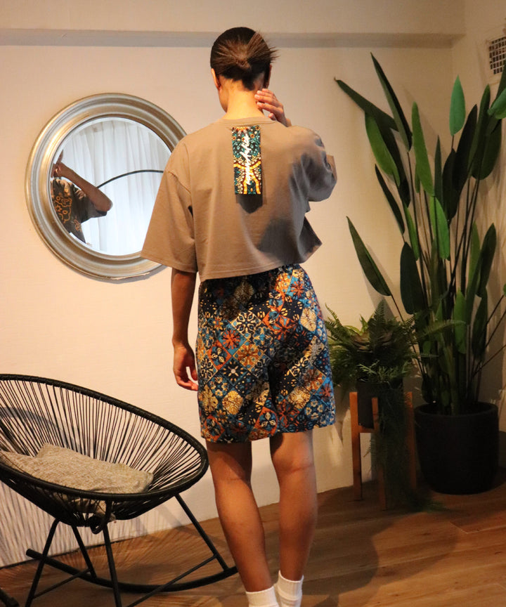 message illustration short T-shirt