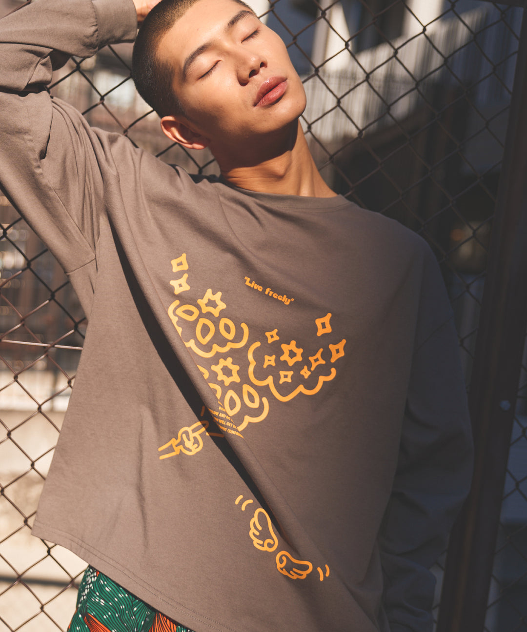 message illustration LONG T-shirt