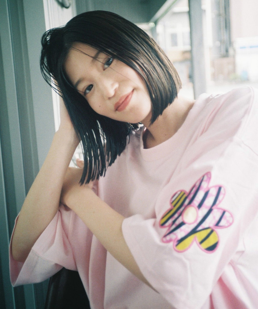 flower patch embroidery T-shirt