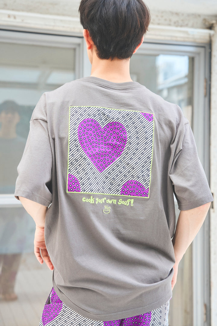 SOUPバックパッチ刺繍T-shirt