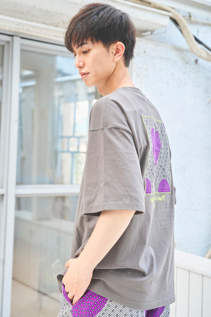 SOUPバックパッチ刺繍T-shirt