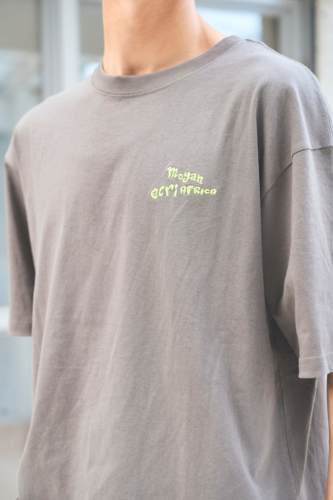 SOUPバックパッチ刺繍T-shirt