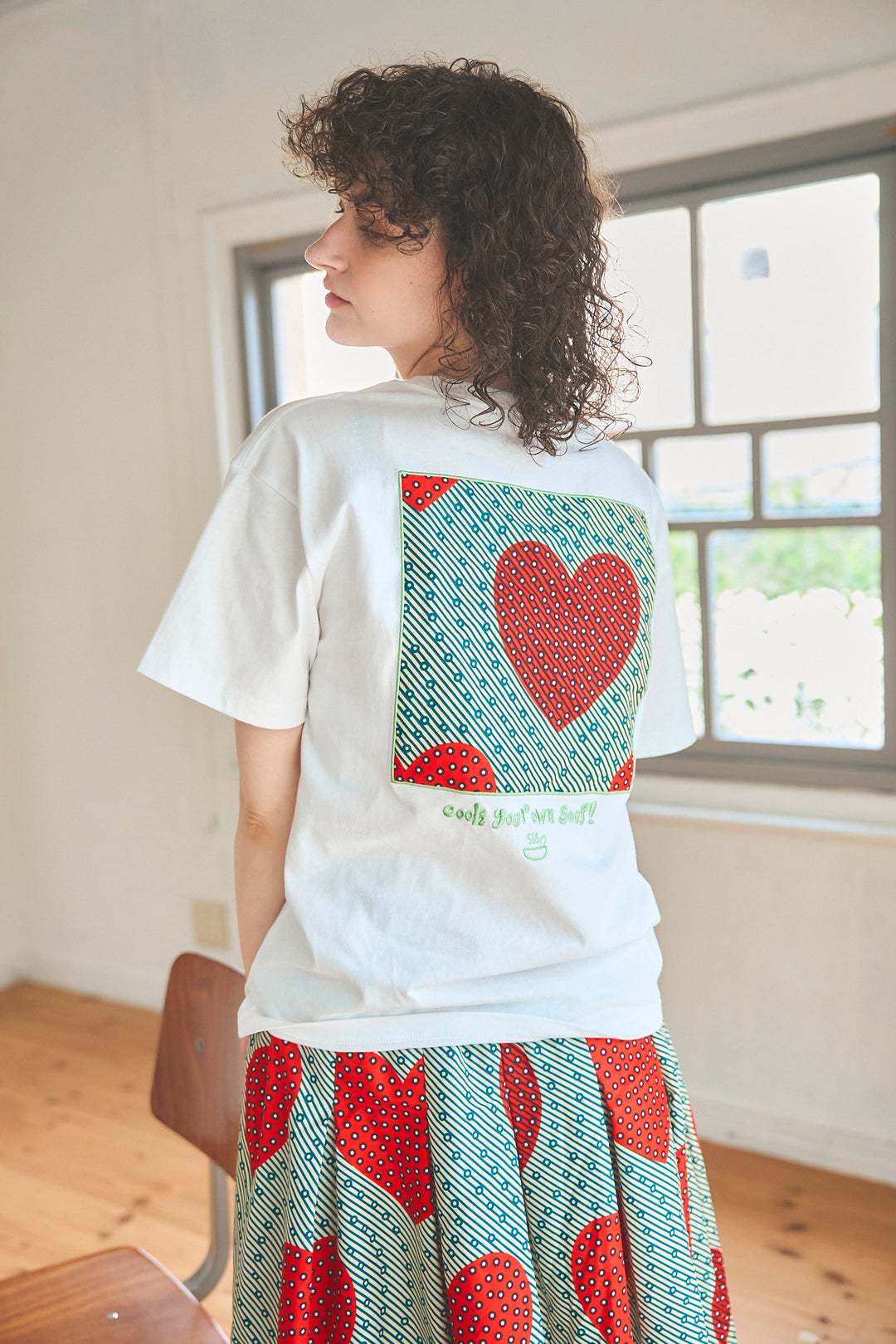SOUPバックパッチ刺繍T-shirt