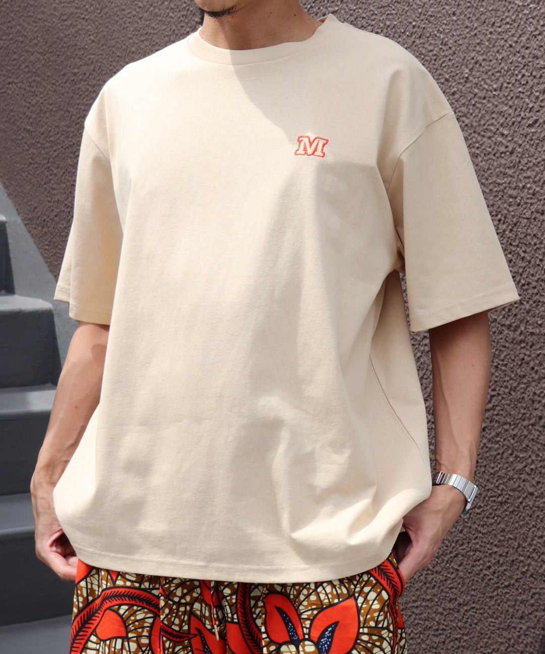 with smileパッチ刺繍Tシャツ