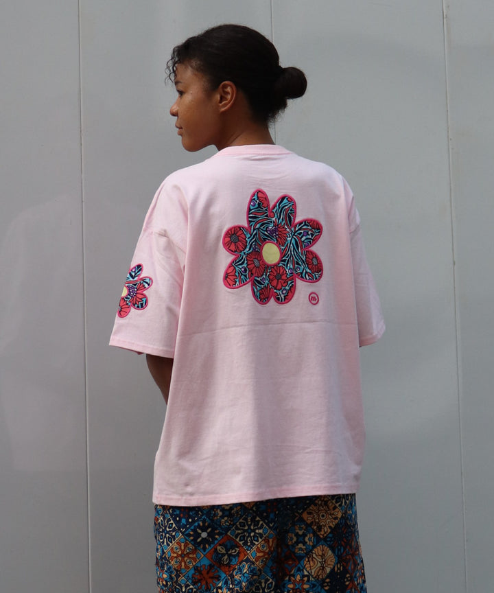 flower patch embroidery T-shirt