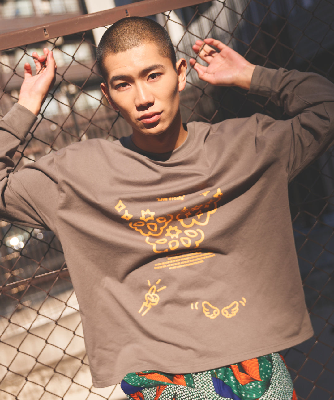 message illustration LONG T-shirt