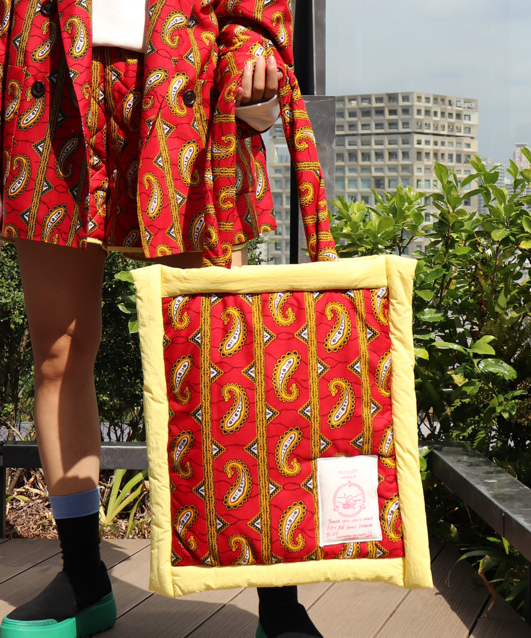 AFRICAN PUFF TOTE BAG