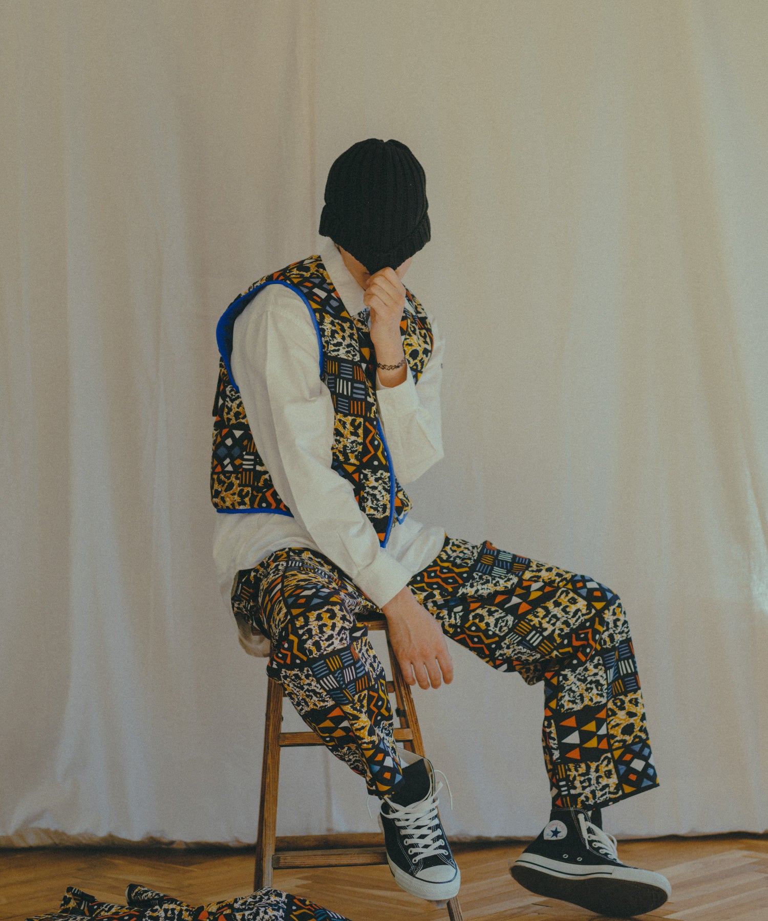 AFRICA REVERSIBLE PADDED VEST – moyan ecri