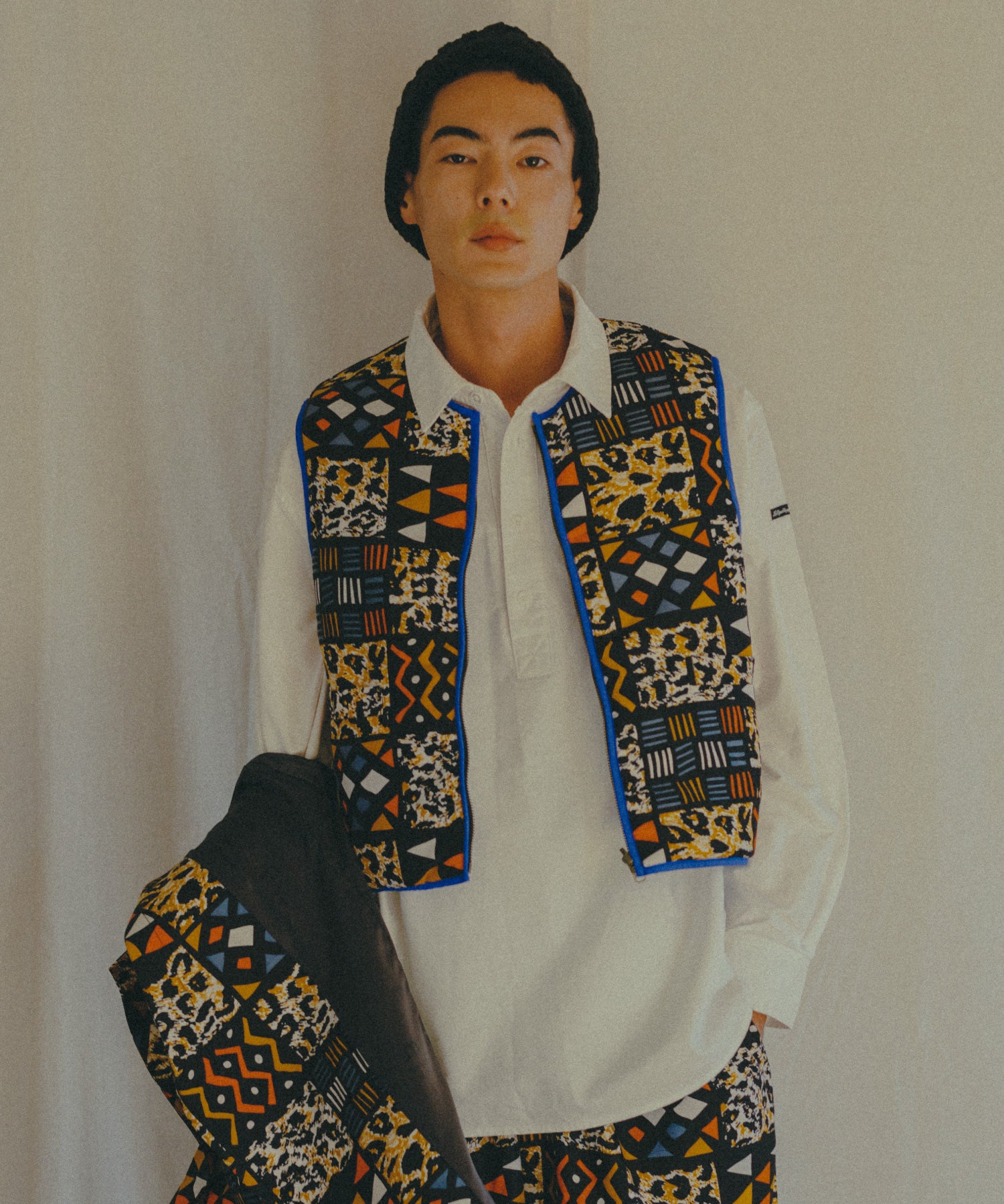 AFRICA REVERSIBLE PADDED VEST – moyan ecri