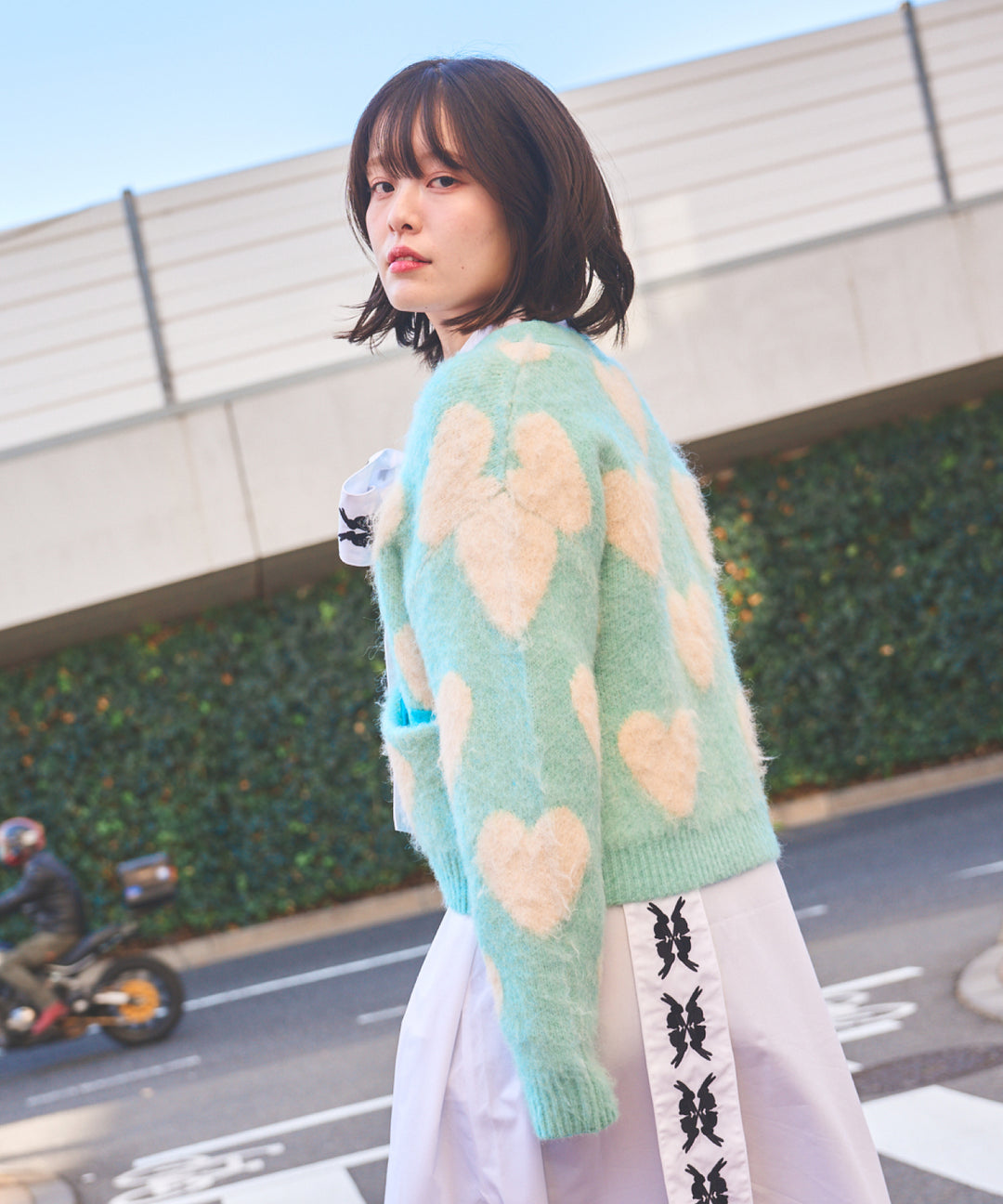 LOVE BOMB BRUSHED KINT CARDIGAN