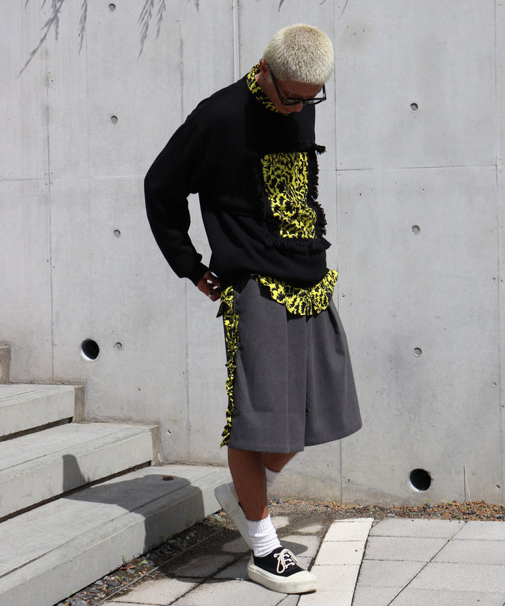 SIDE FRILL MIDDLE PANTS