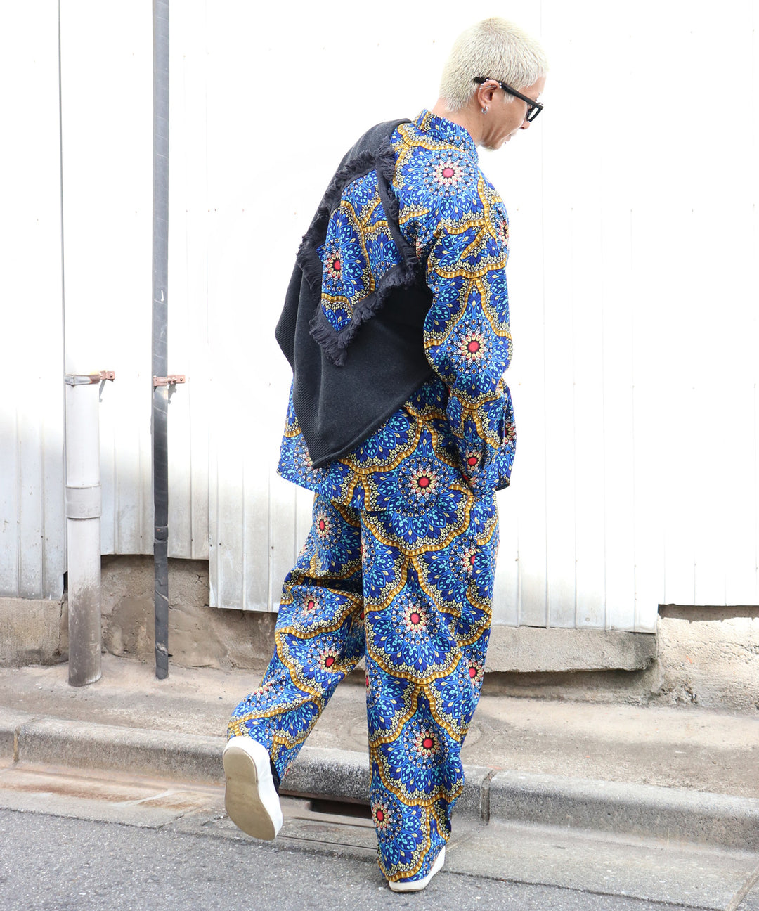 AFRICA OVER SHIRT④