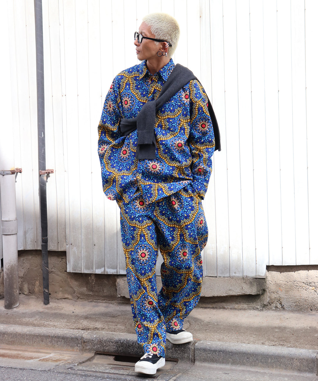 AFRICA OVER SHIRT④