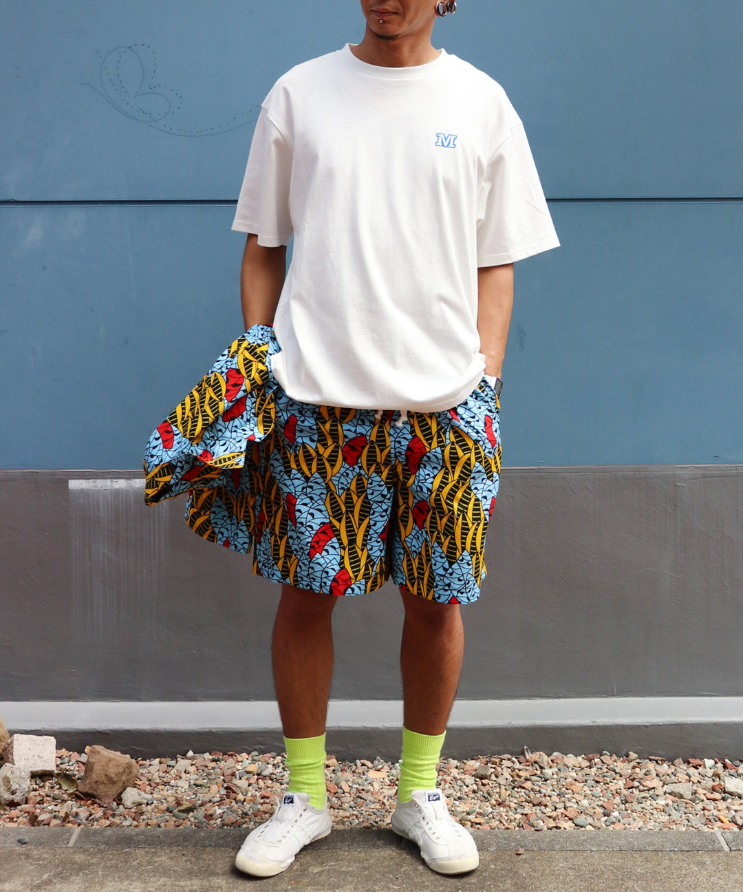 with smileパッチ刺繍Tシャツ