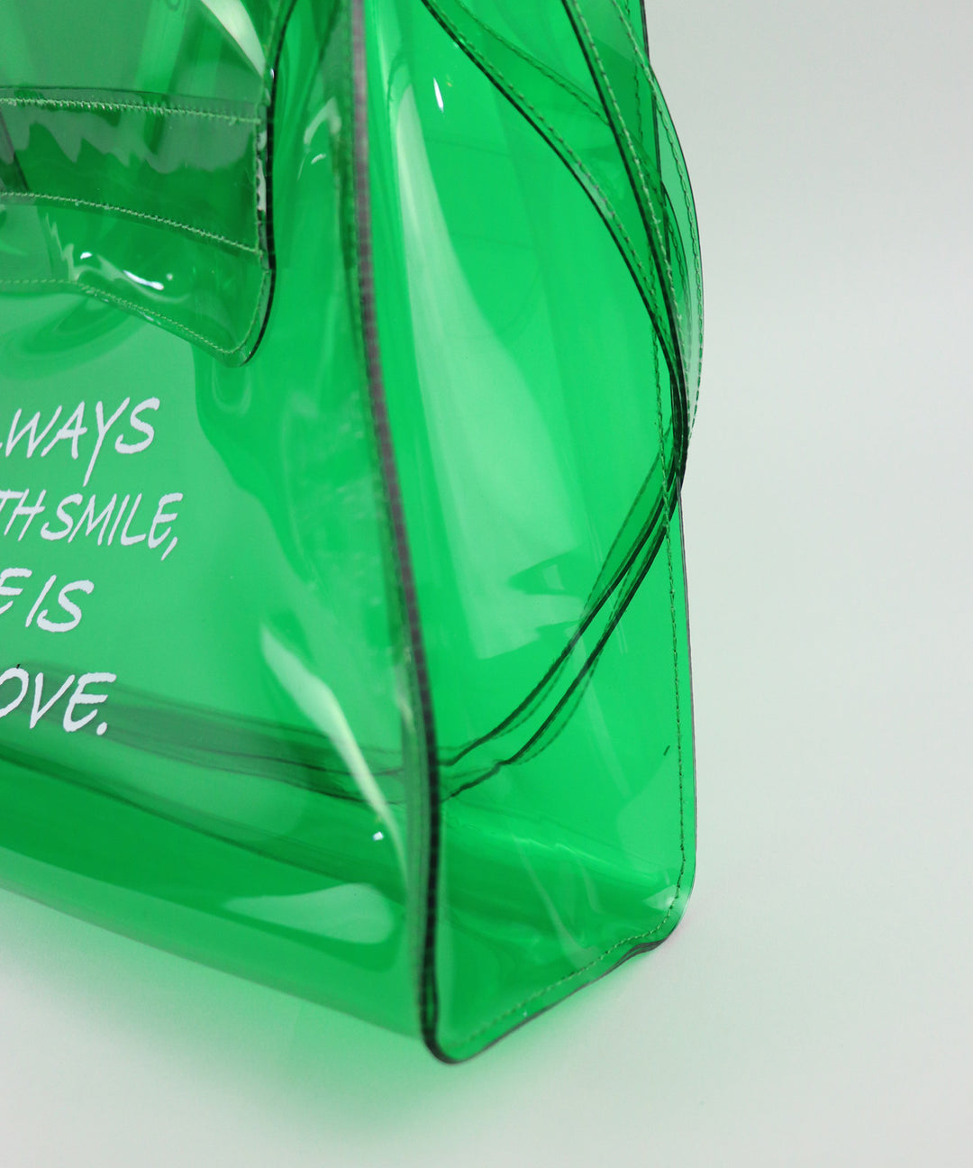 VINYL MESSAGE BAG × AFRICA柄巾着