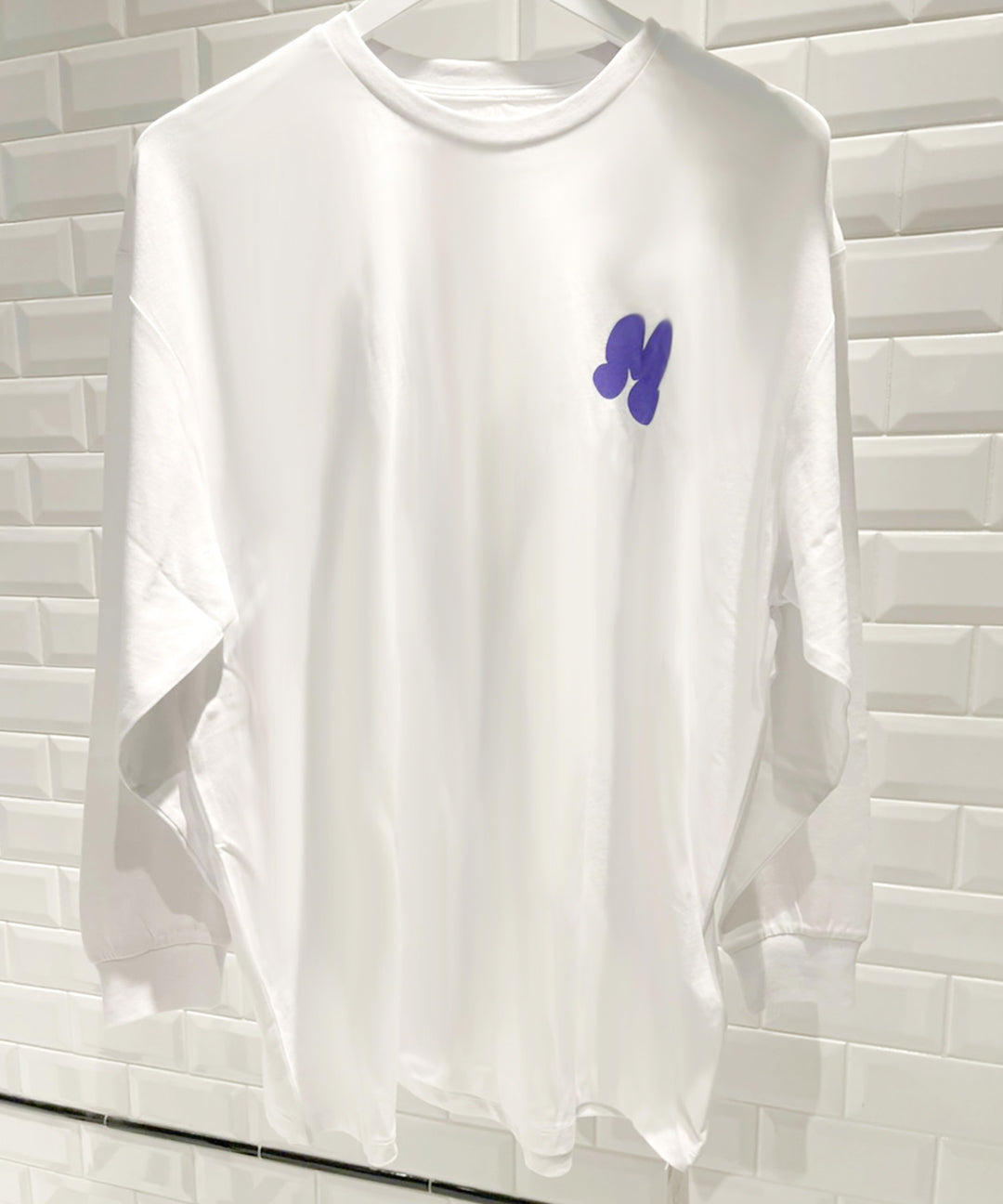 ”moyan"graphic Long Tshirt