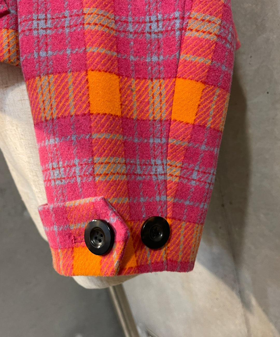 ショートダッフルチェックコート