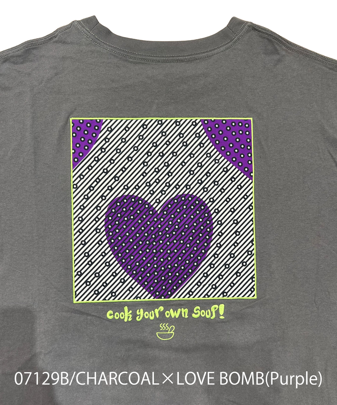 SOUPバックパッチ刺繍T-shirt