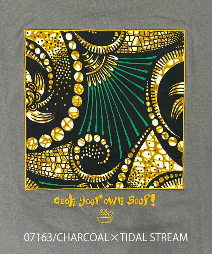 SOUPバックパッチ刺繍T-shirt