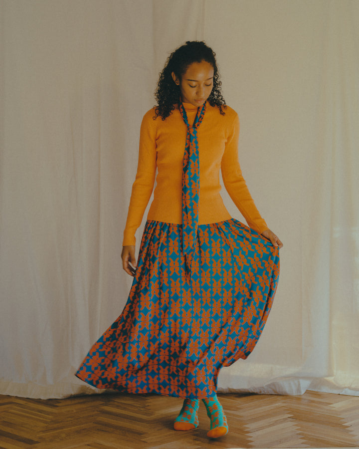lucky charm print flare skirt(静電気防止機能付き)