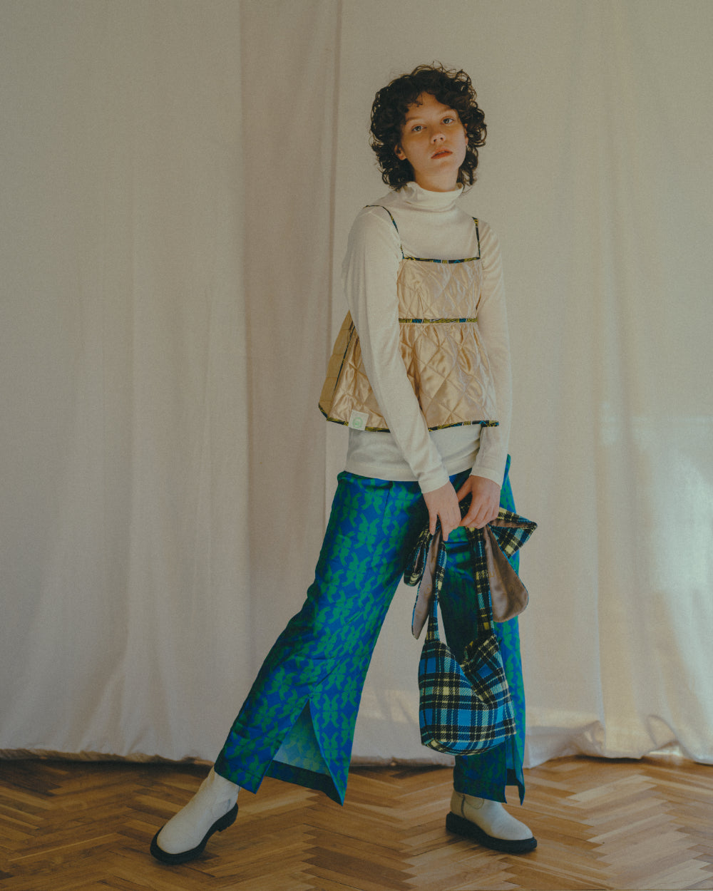 lucky charm print pants(静電気防止機能付き)
