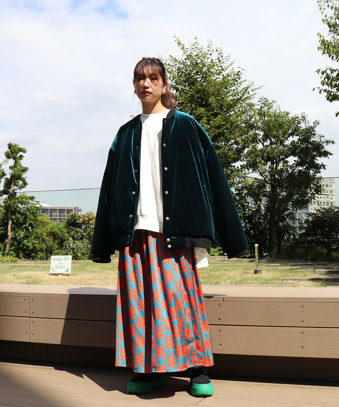 lucky charm print flare skirt(静電気防止機能付き)