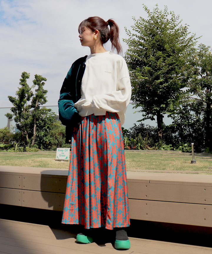 lucky charm print flare skirt(静電気防止機能付き)
